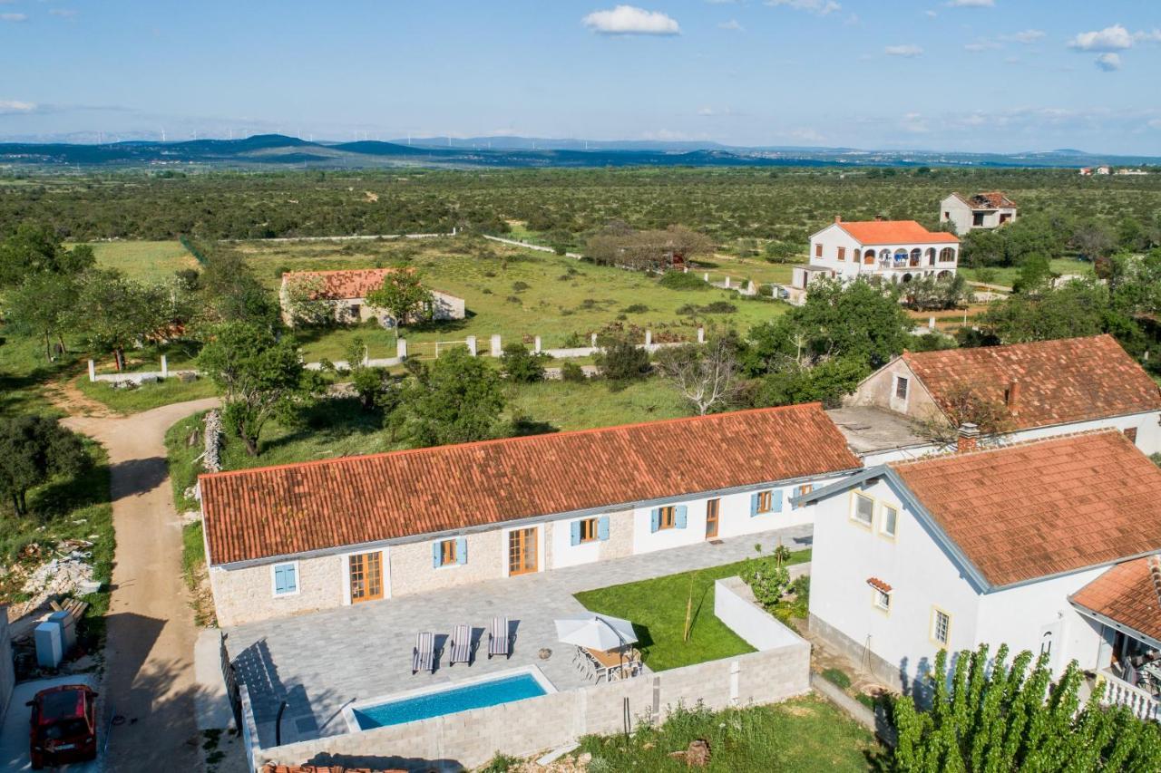 Villa Martin Zara Esterno foto