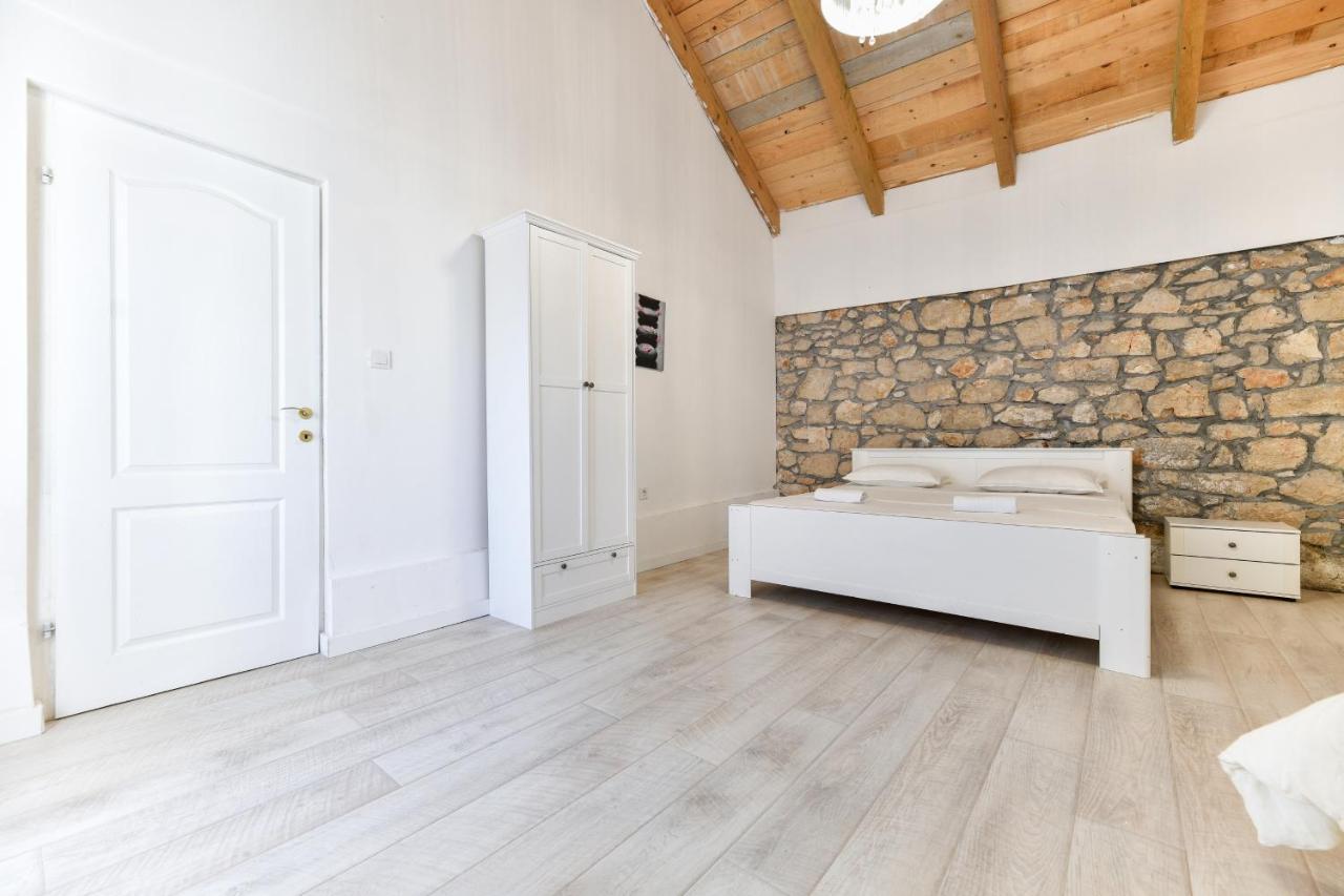 Villa Martin Zara Esterno foto